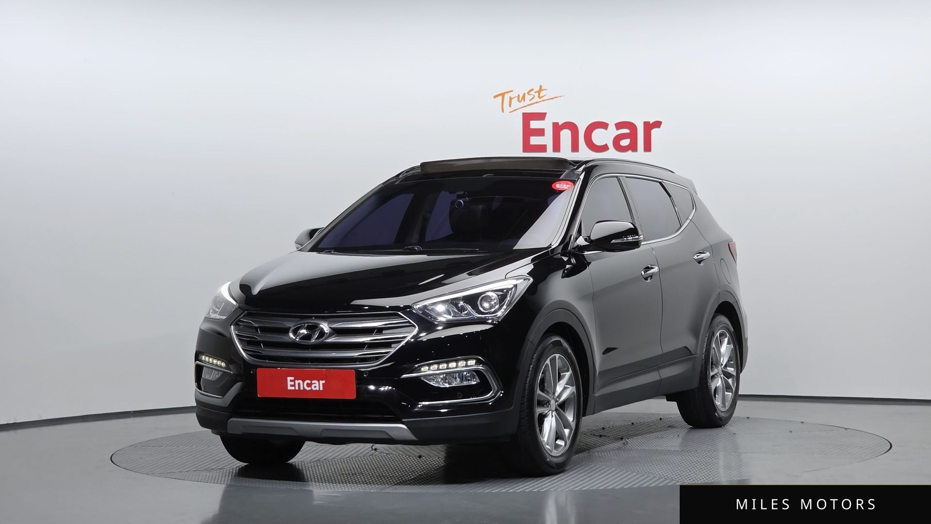 Hyundai Santafe 2016 — фото 1 из 12
