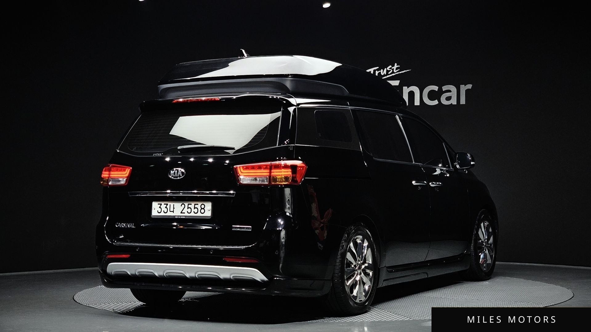Kia Canival 2018 — миниатюра 2