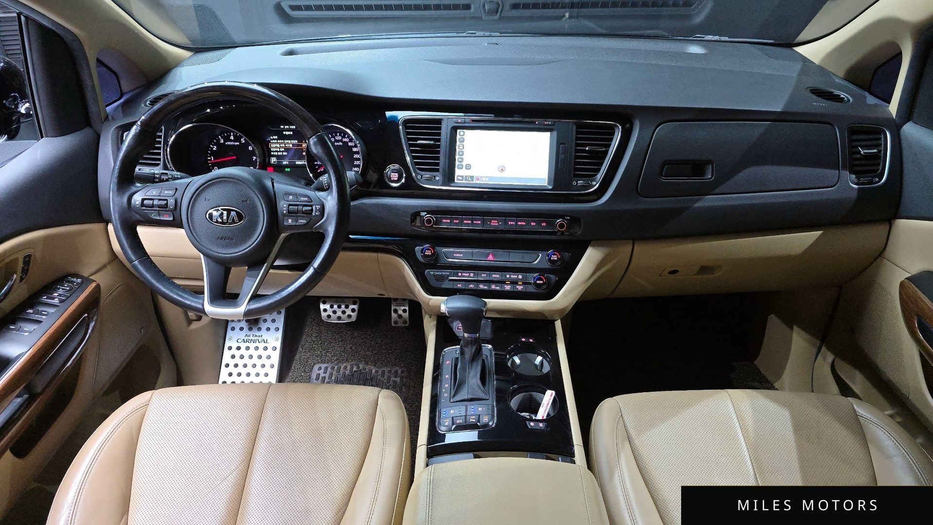 Kia Canival 2018 — миниатюра 7