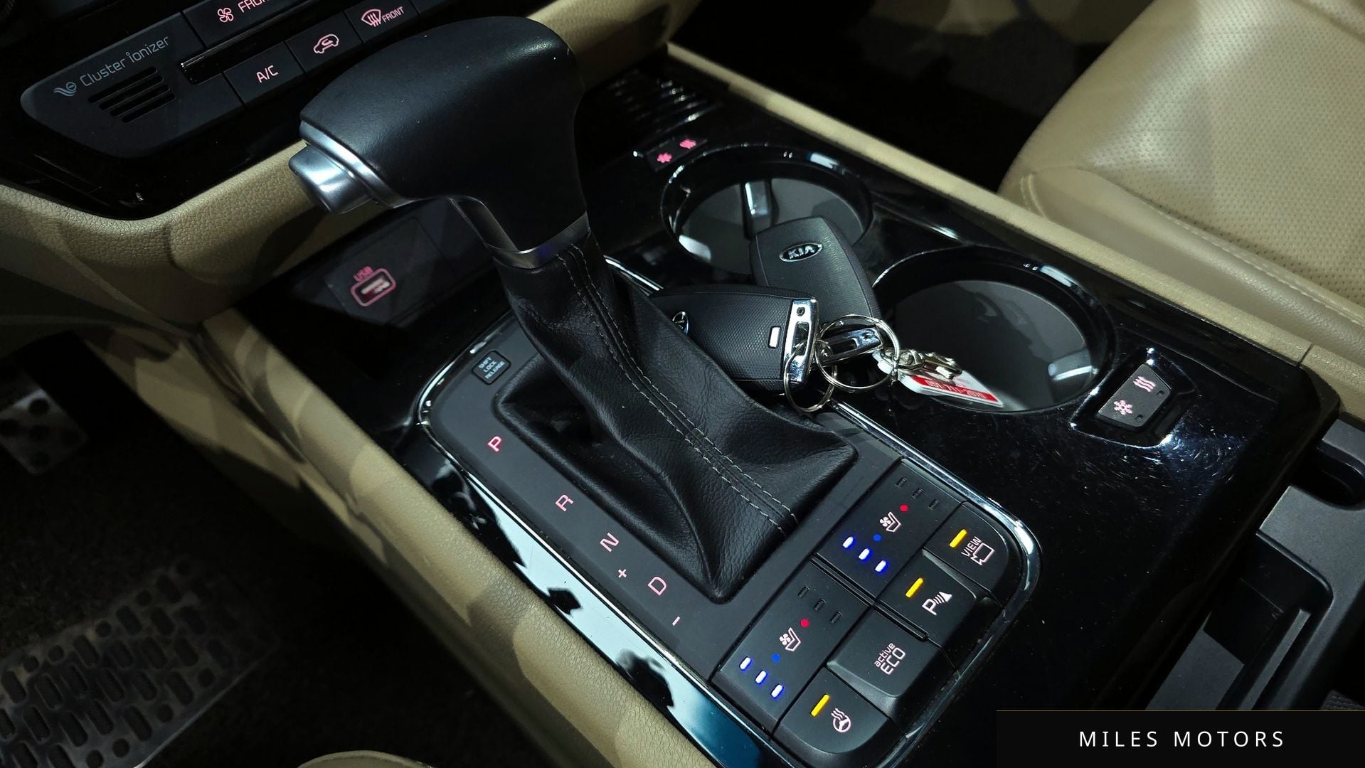 Kia Canival 2018 — миниатюра 9