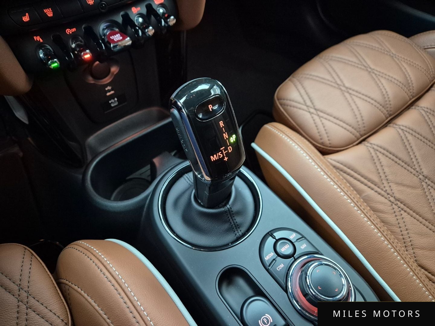 MINI Cooper Convertible 2022 — миниатюра 16