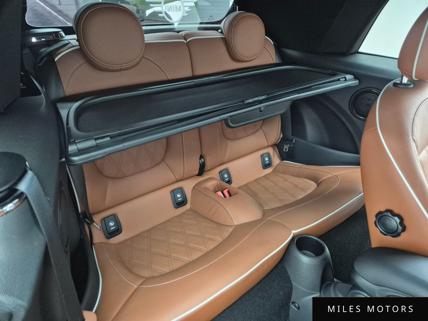 MINI Cooper Convertible 2022 — миниатюра 18