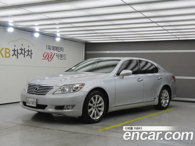 Лексус LS460 2011 — миниатюра 11