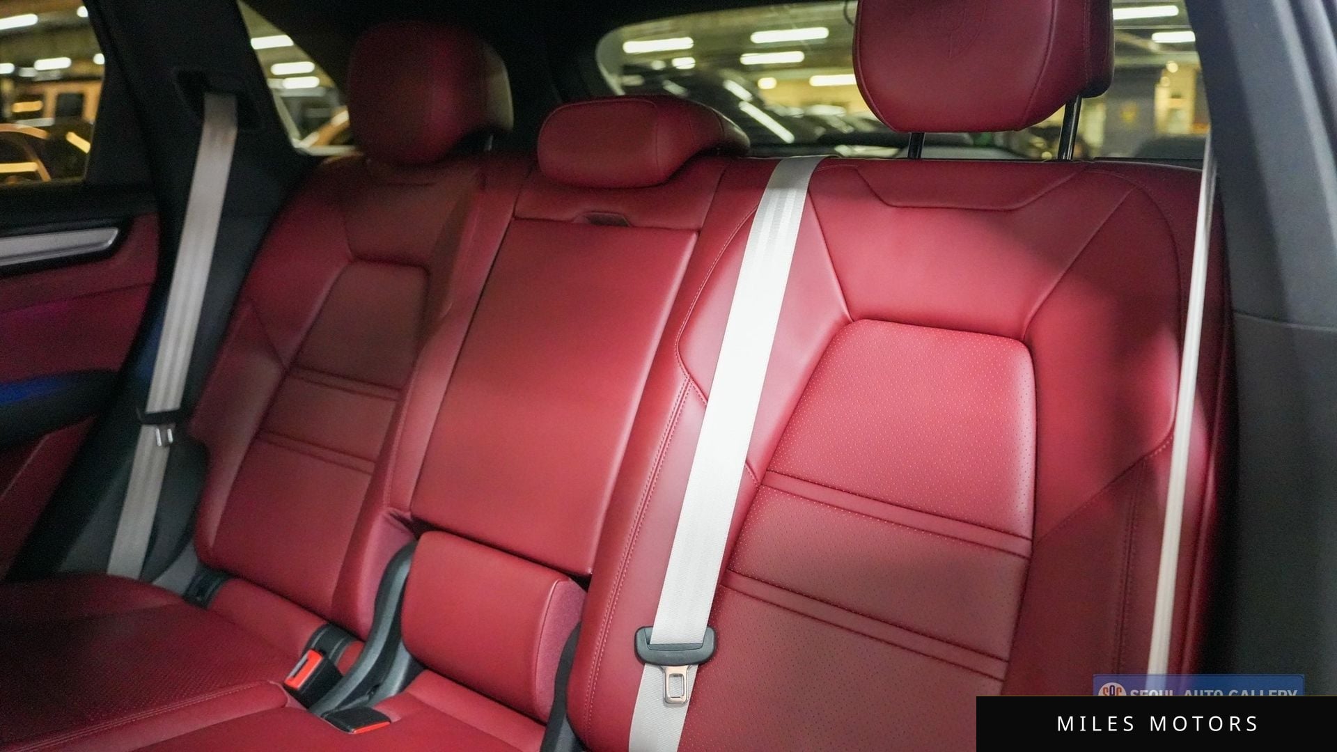 Porsche Cayenne 2023 — миниатюра 12