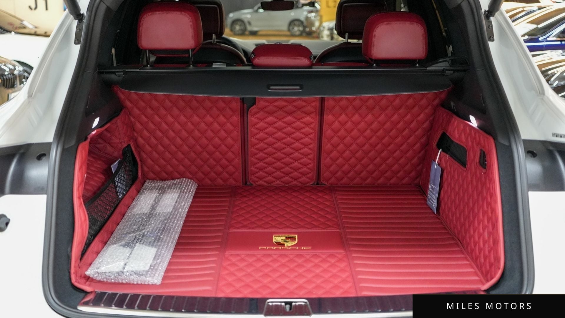 Porsche Cayenne 2023 — миниатюра 17