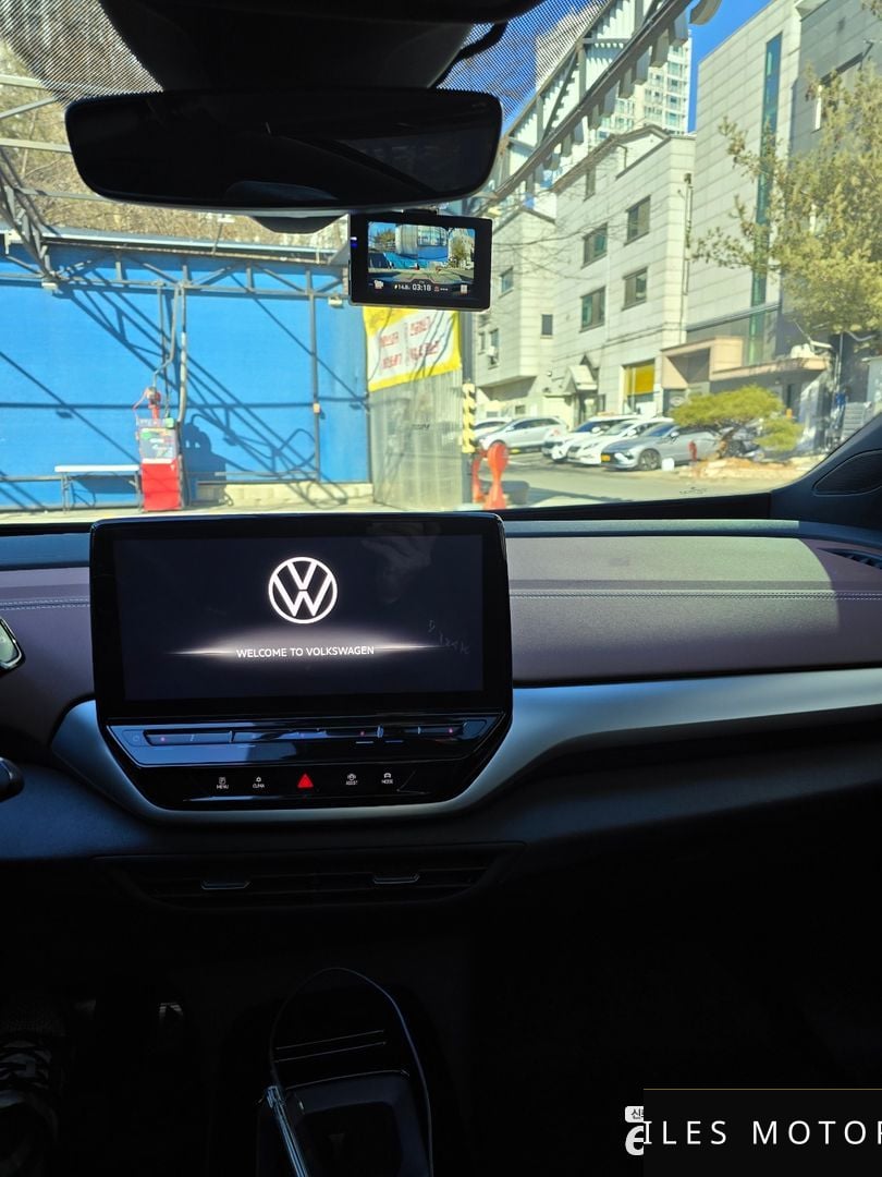 Volkswagen ID.4 2023 — миниатюра 9
