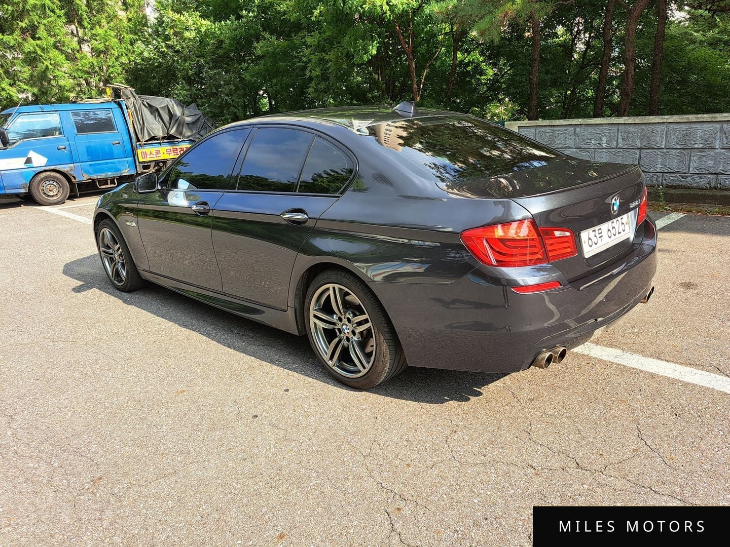 BMW 5 Series (F10) 2011 — миниатюра 2
