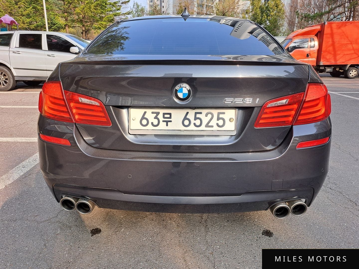 BMW 5 Series (F10) 2011 — миниатюра 4
