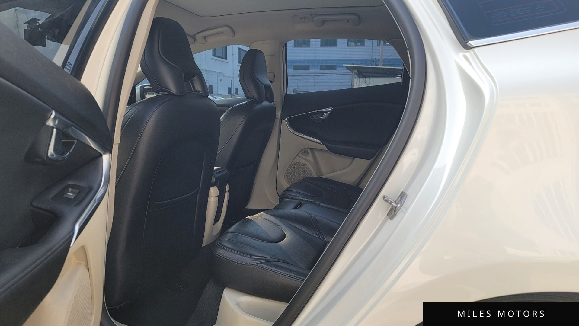 Volvo V40 2016 — миниатюра 10
