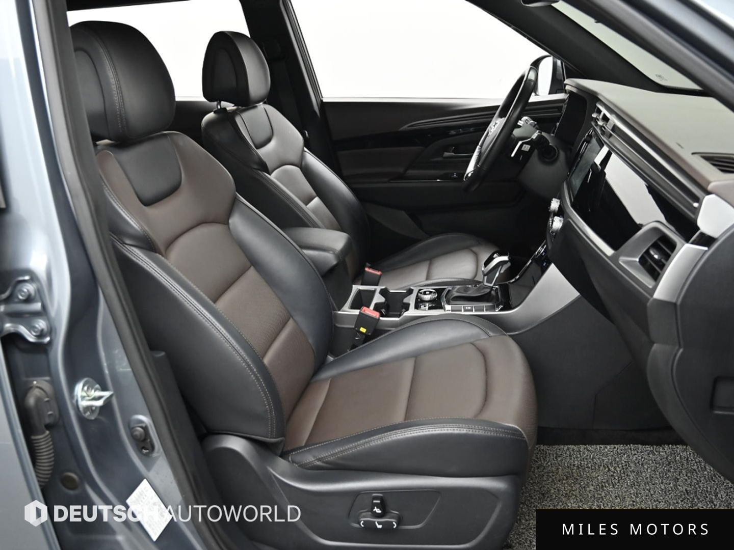 KG Mobility Beautiful Korando 2022 — миниатюра 10