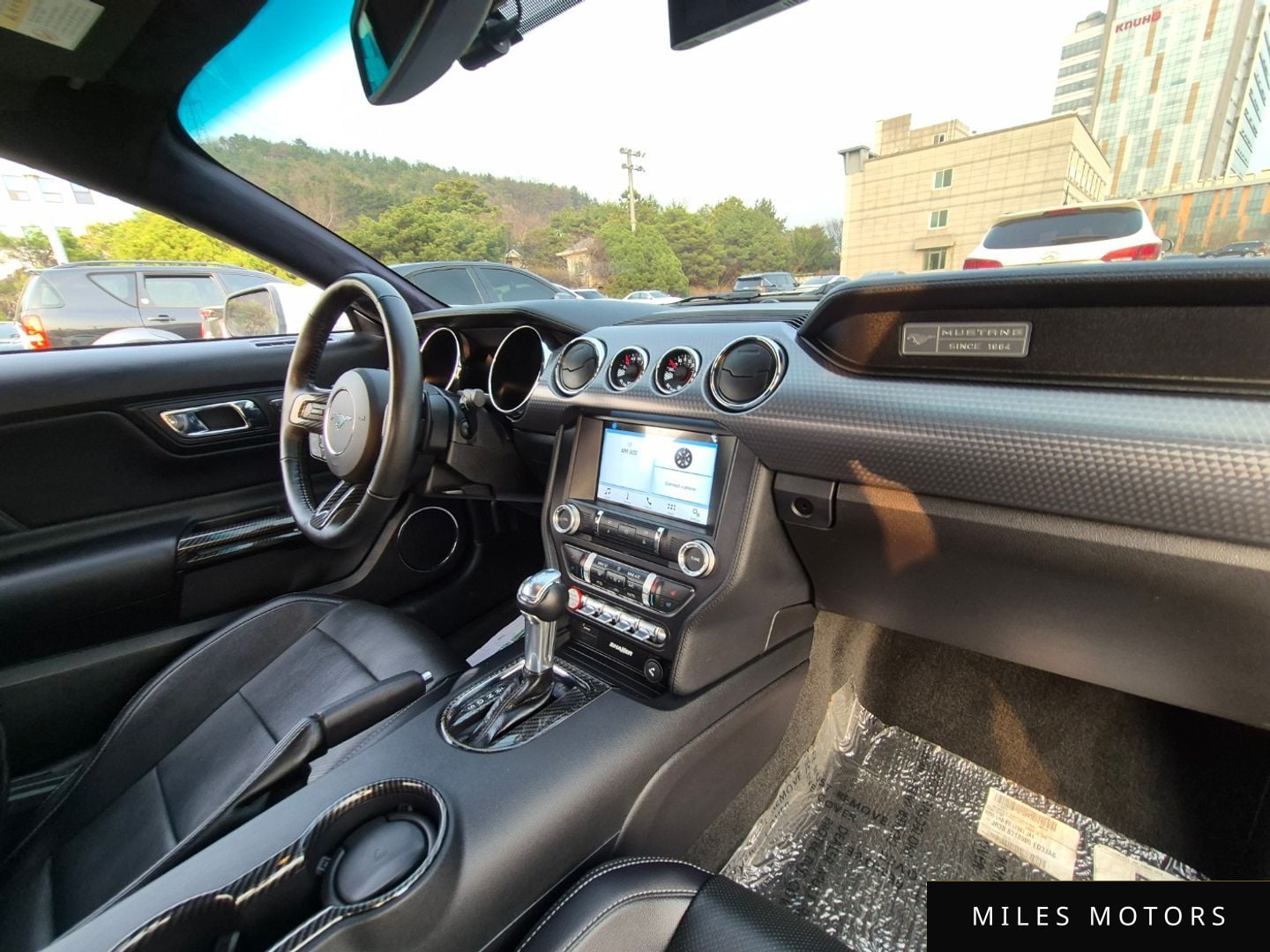 Ford Mustang 2017 — миниатюра 16
