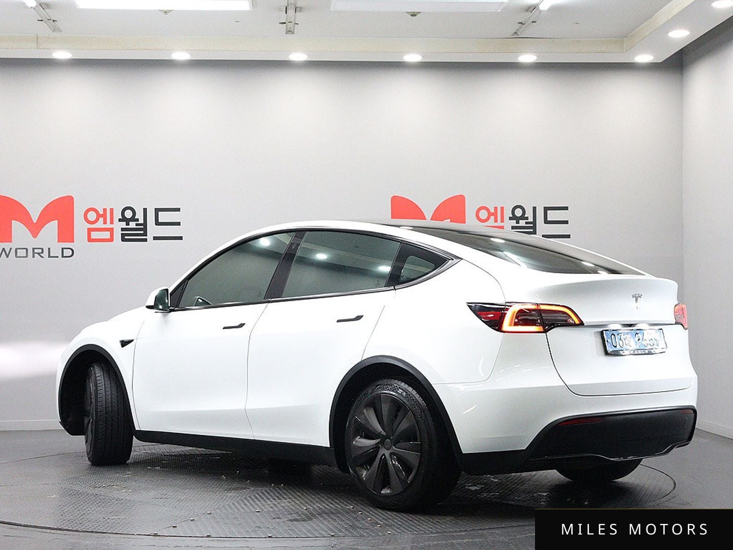 Tesla 모델 Y 2023 — миниатюра 4
