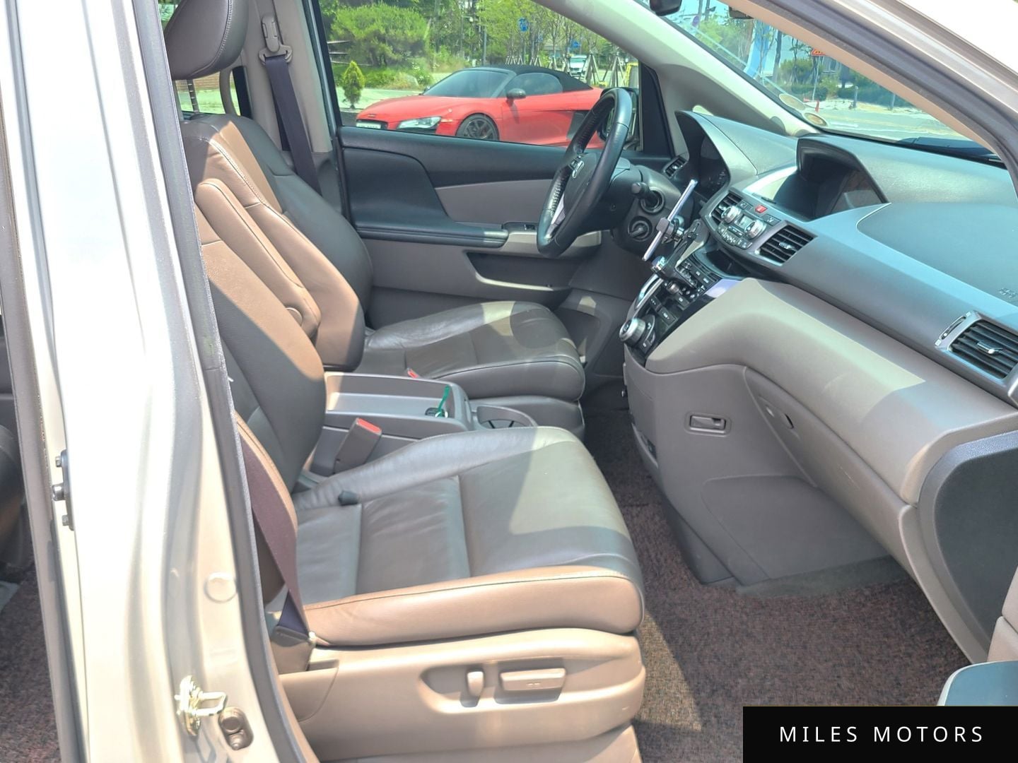 Honda Odyssey 2013 — миниатюра 8