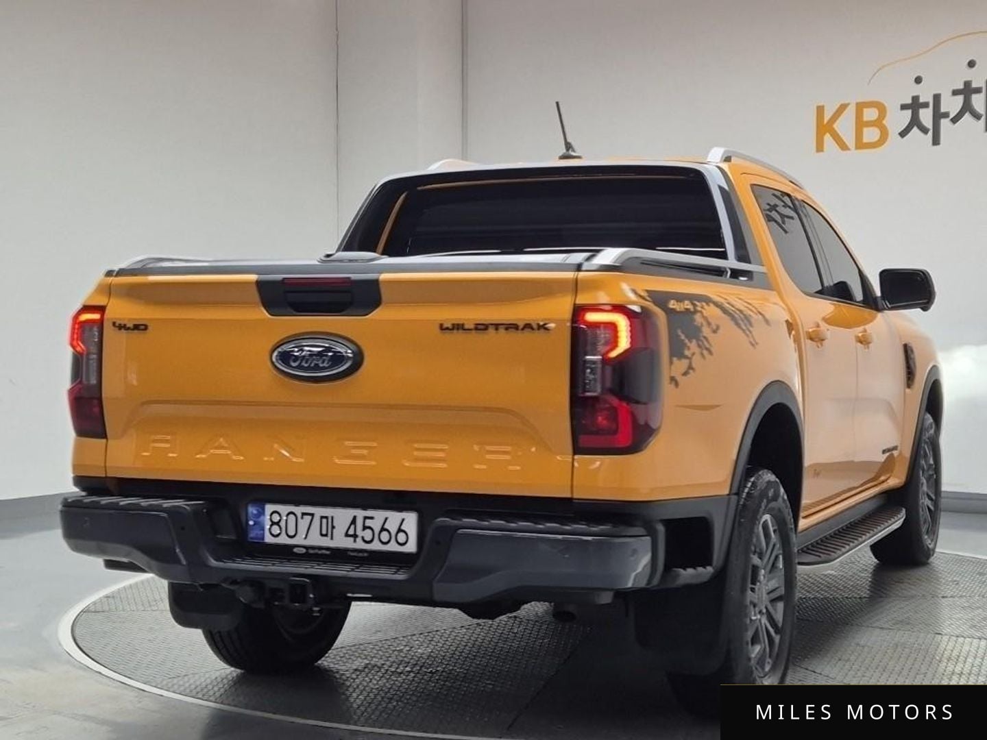 Ford 레인저 2023 — миниатюра 3