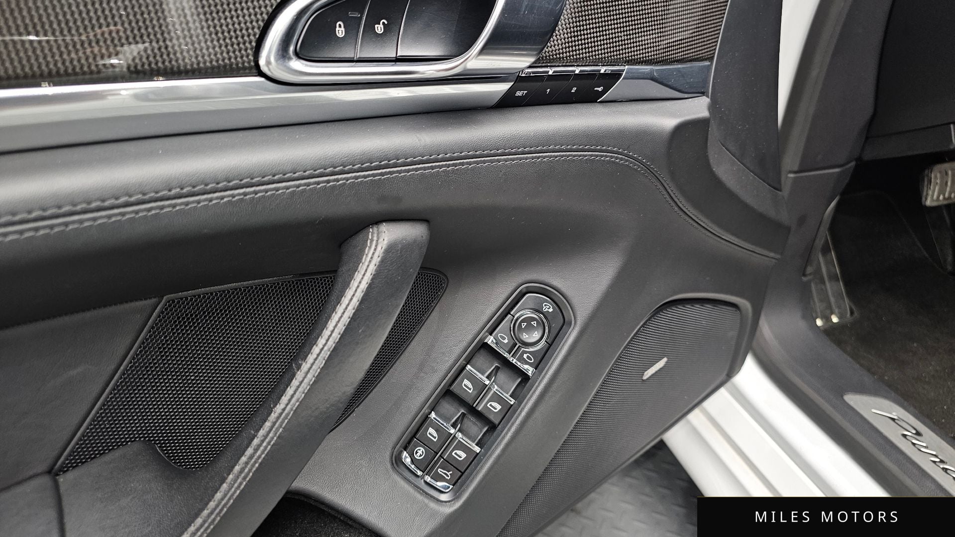 Porsche 파나메라 2014 — миниатюра 17