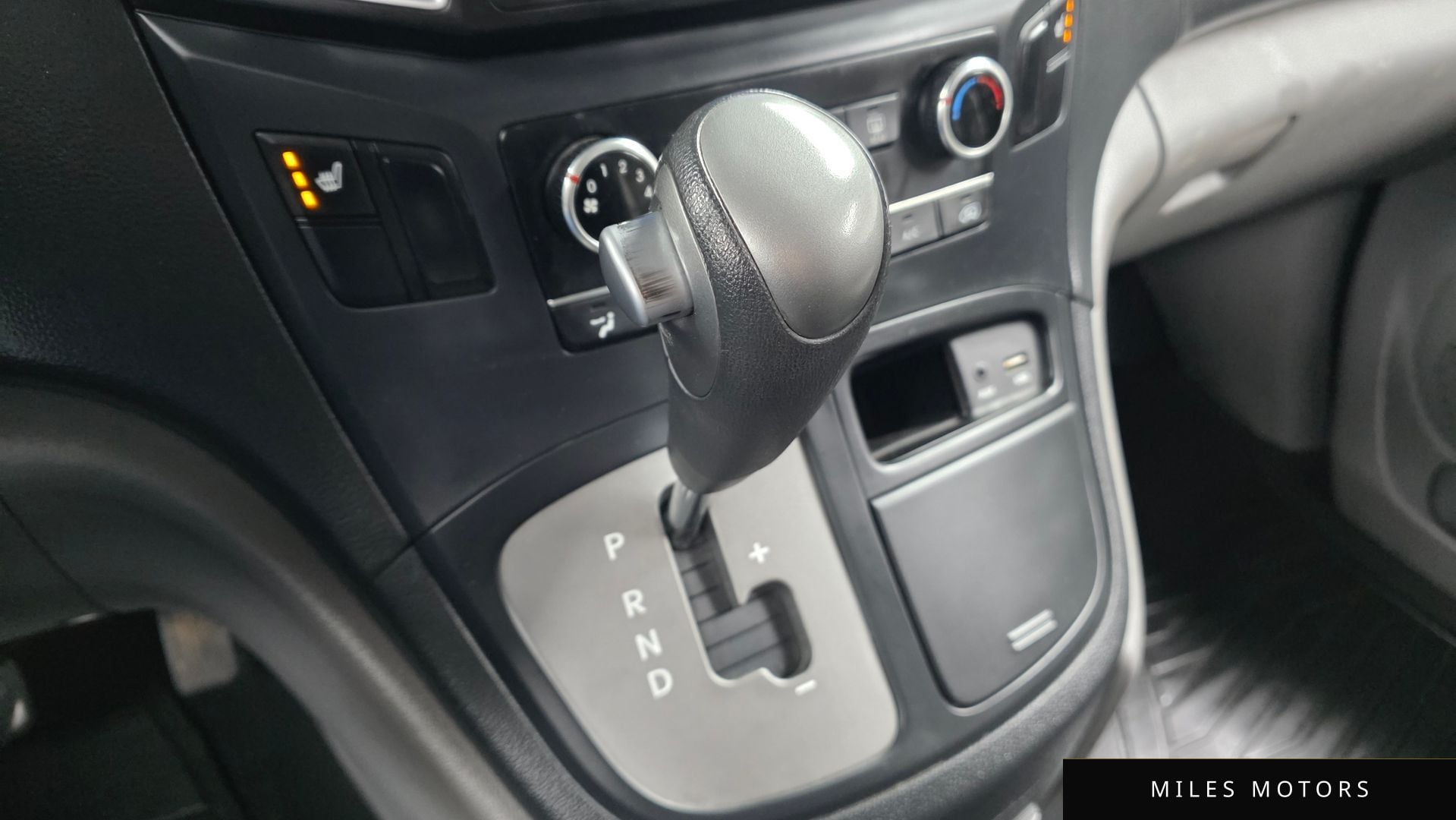 Hyundai Starex 2017 — миниатюра 9