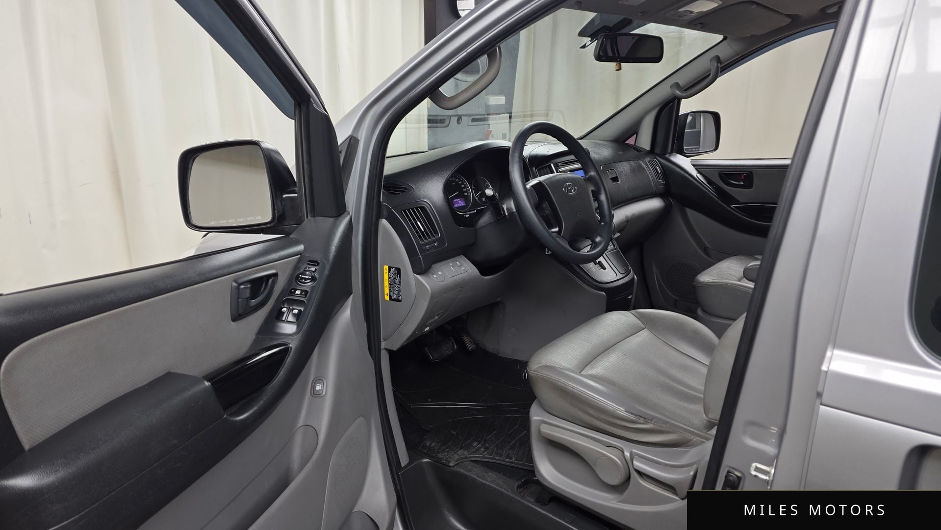 Hyundai Starex 2017 — миниатюра 10