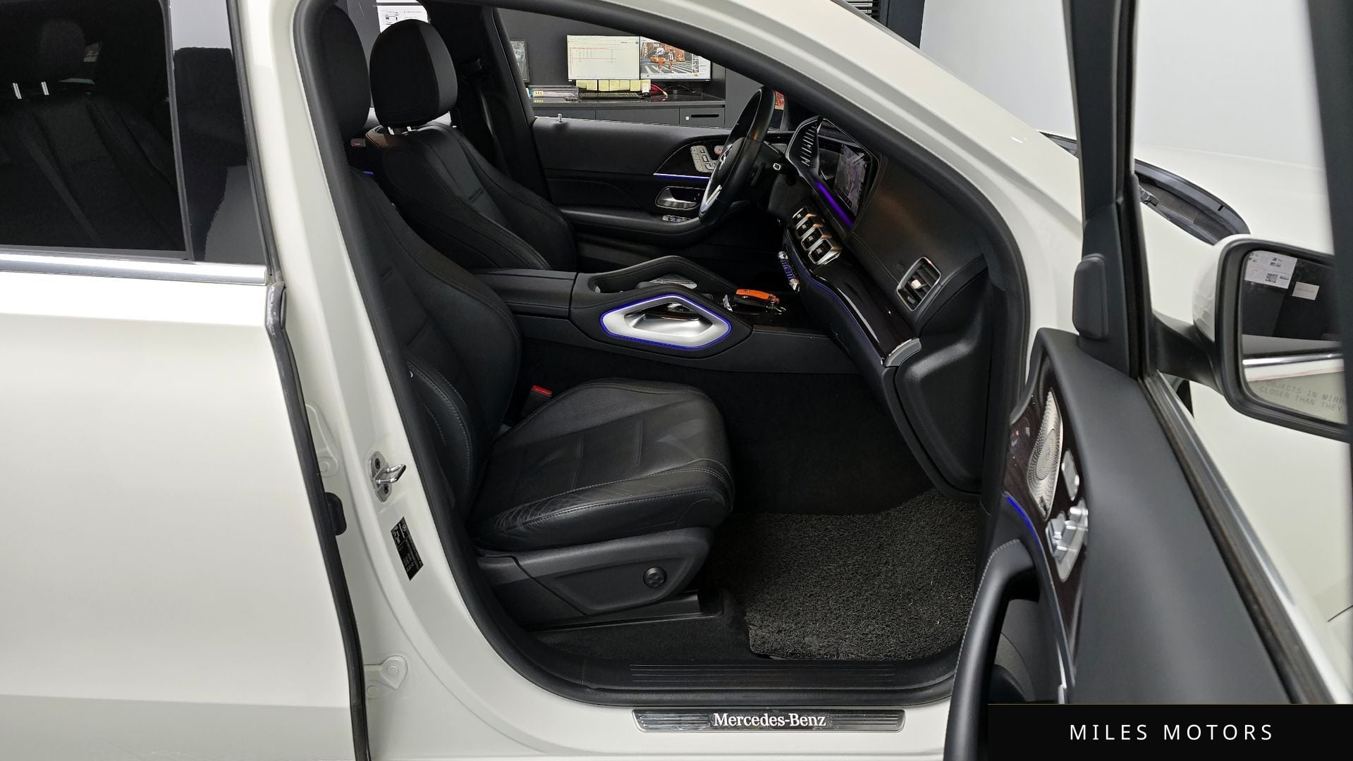 Mercedes-Benz GLE-Class W167 2021 — миниатюра 11