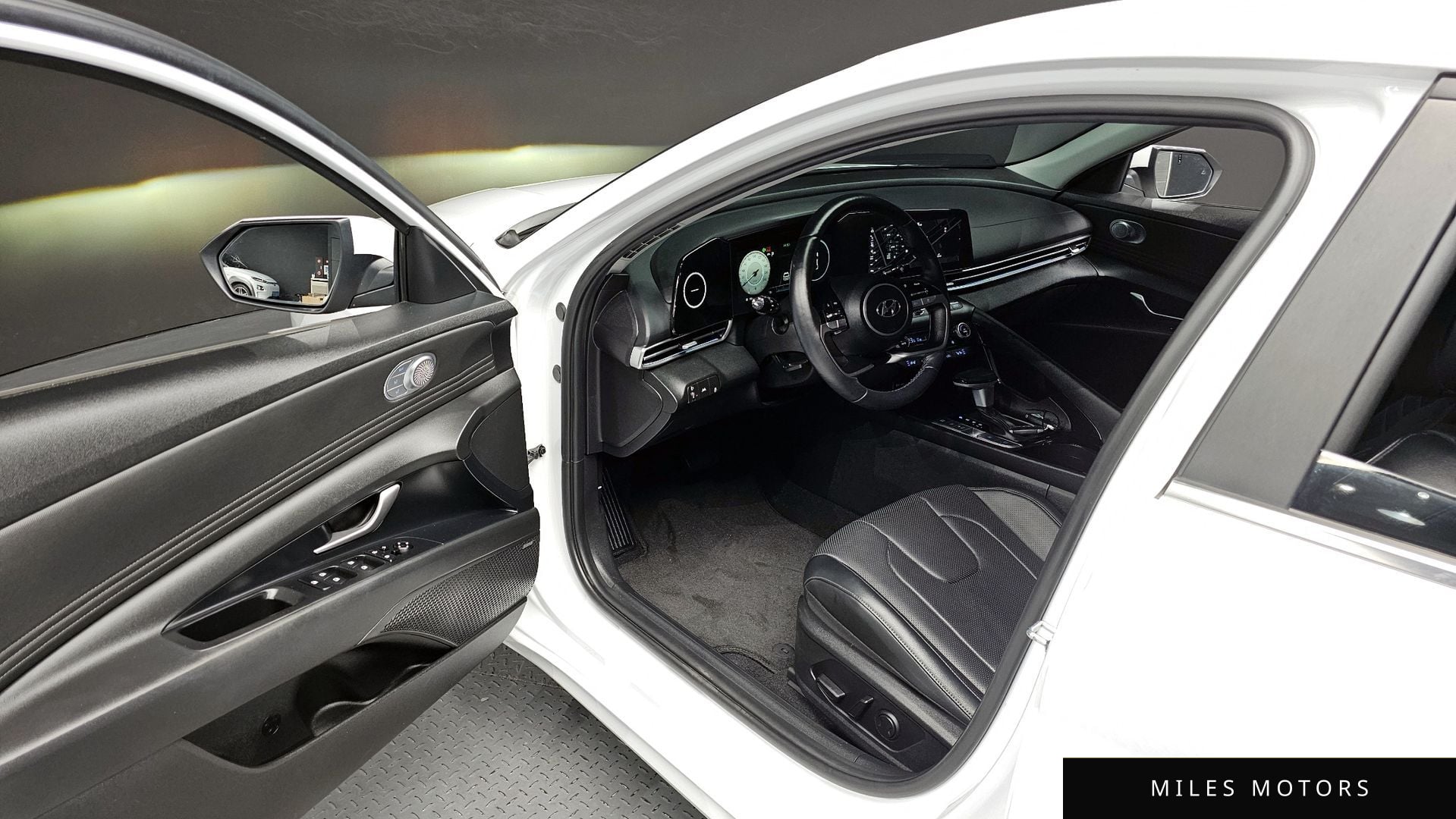 Hyundai AVANTE 2022 — миниатюра 11