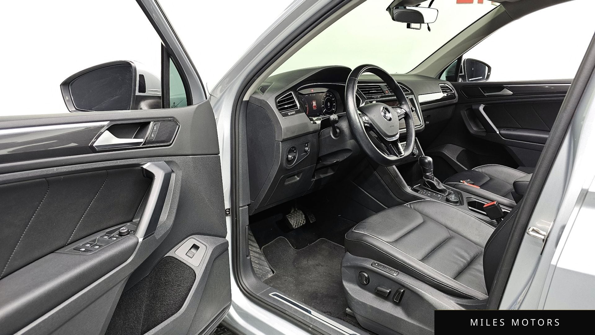 Volkswagen 티구안 2018 — миниатюра 11