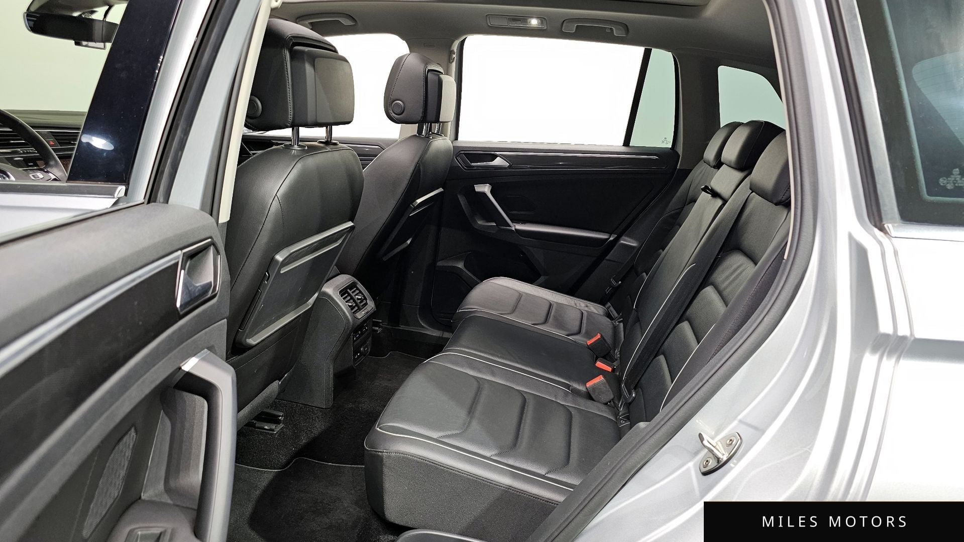 Volkswagen 티구안 2018 — миниатюра 12