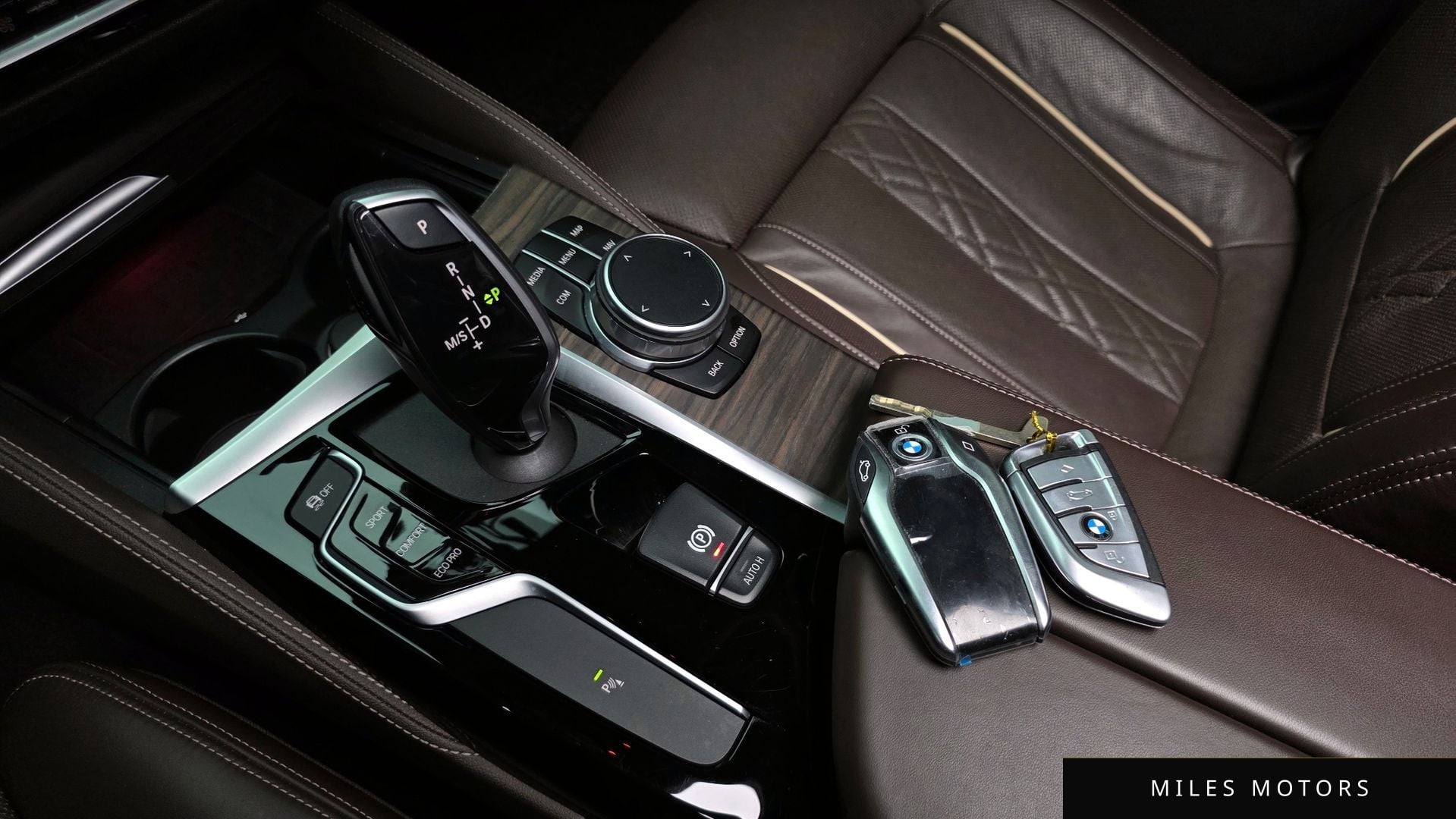 BMW 5 Series (G30) 2020 — миниатюра 9