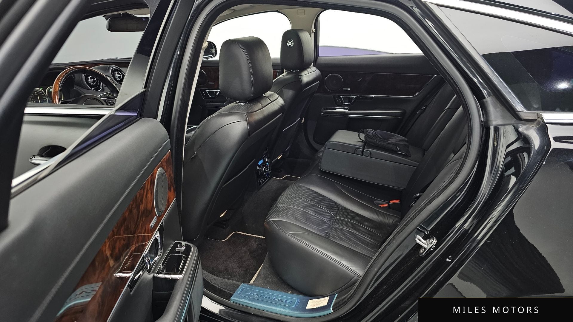 Jaguar All New XJ 2015 — миниатюра 11