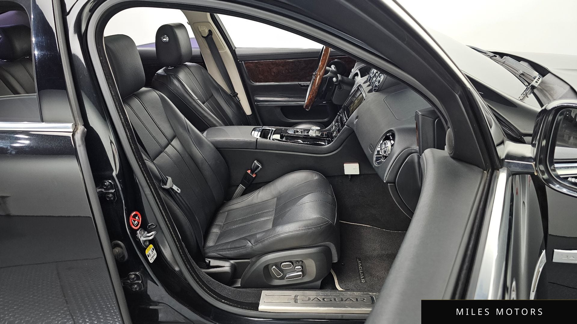 Jaguar All New XJ 2015 — миниатюра 12