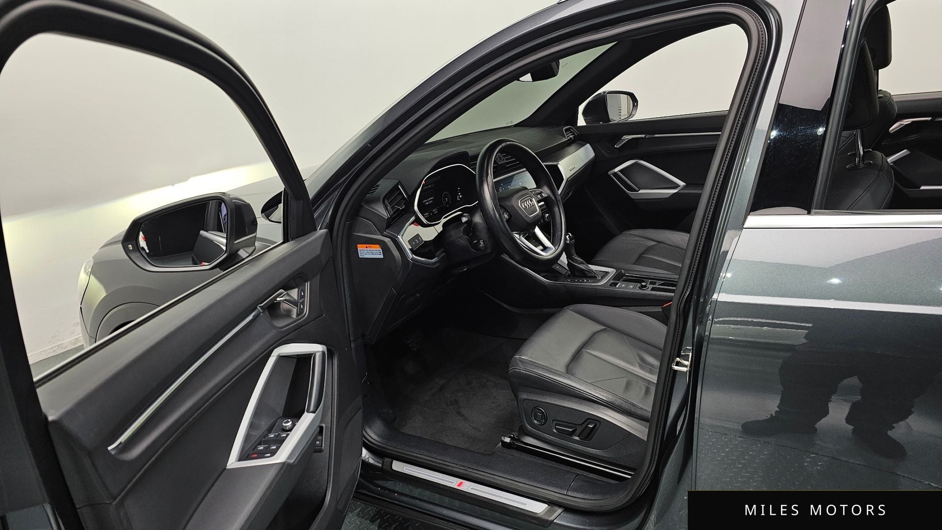 Audi Q3 (F3) 2022 — миниатюра 11