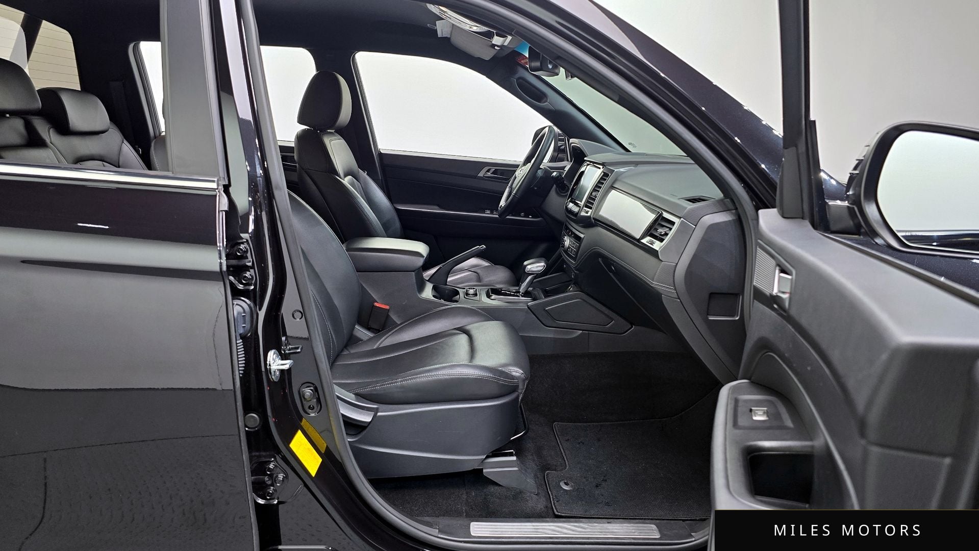 KG Mobility Rexton 2023 — миниатюра 10