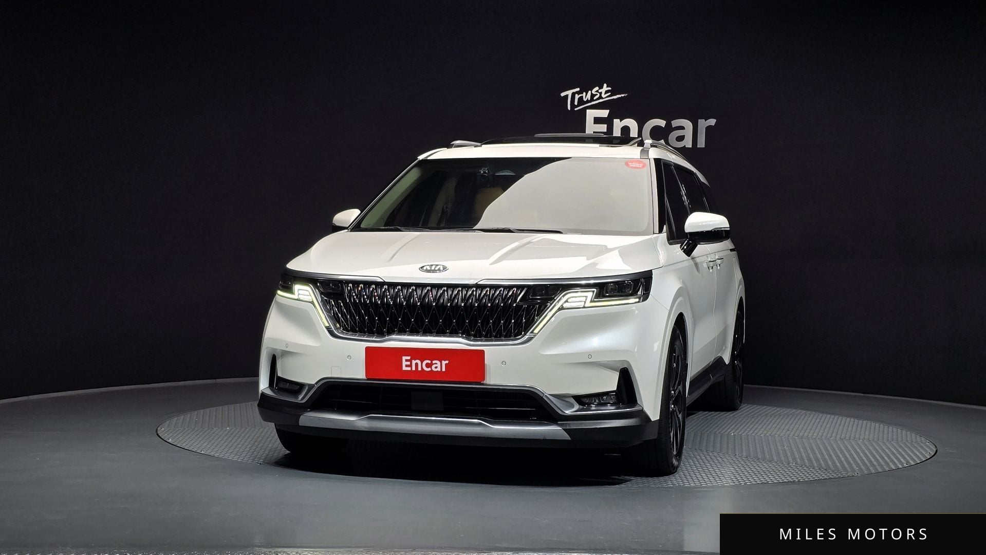 Kia Carnival 2021 — миниатюра 3