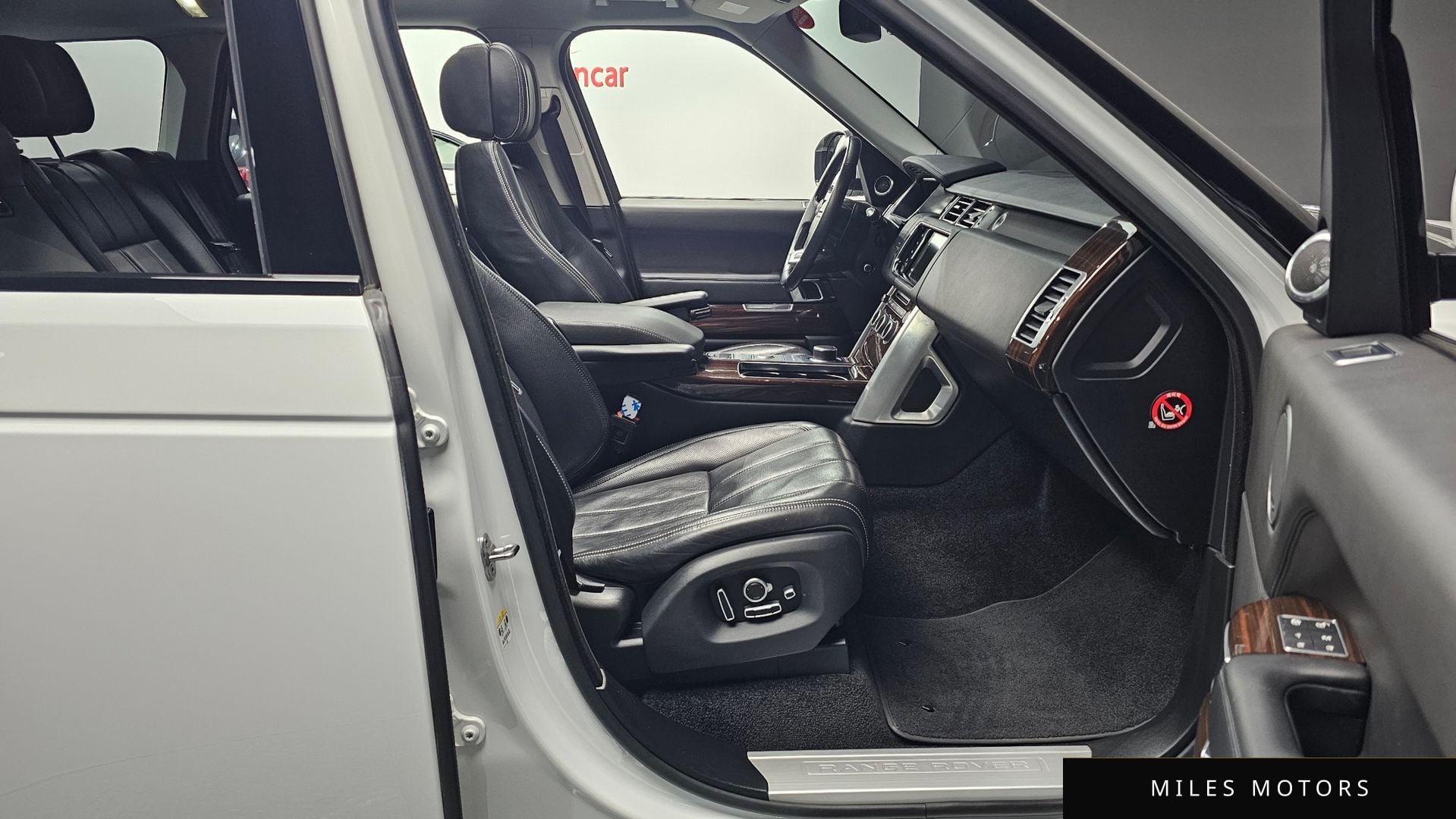 Land Rover Range Rover 2016 — миниатюра 11