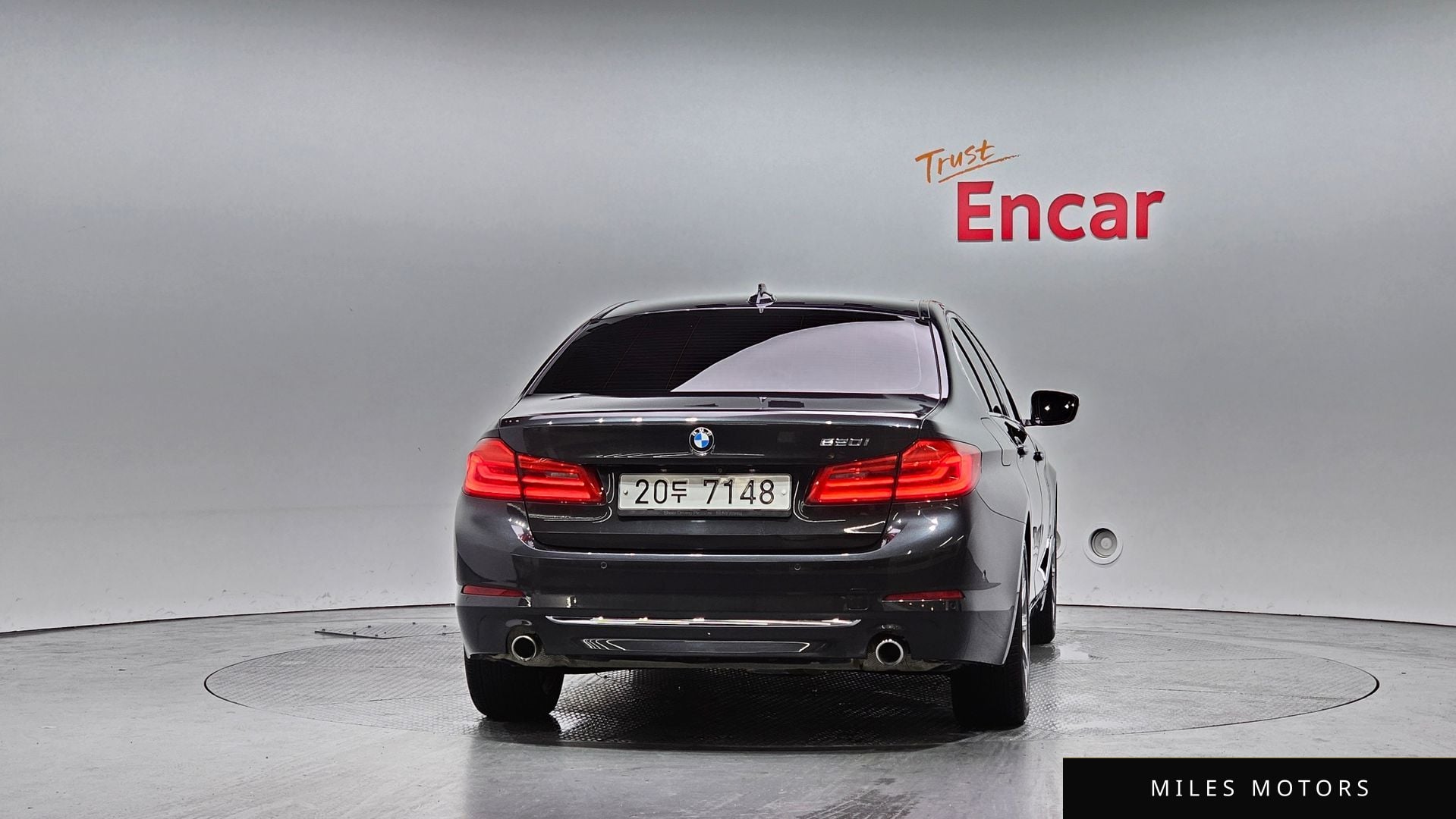 BMW 5 Series (G30) 2018 — миниатюра 4