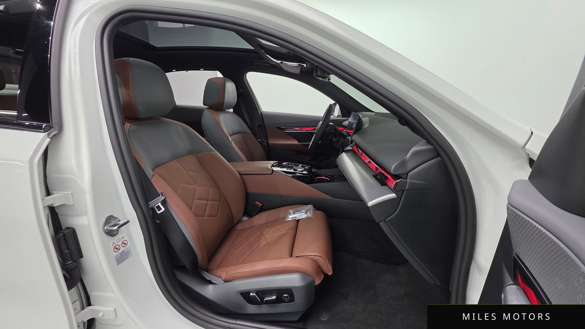 BMW i5 (G60) 2024 — миниатюра 10