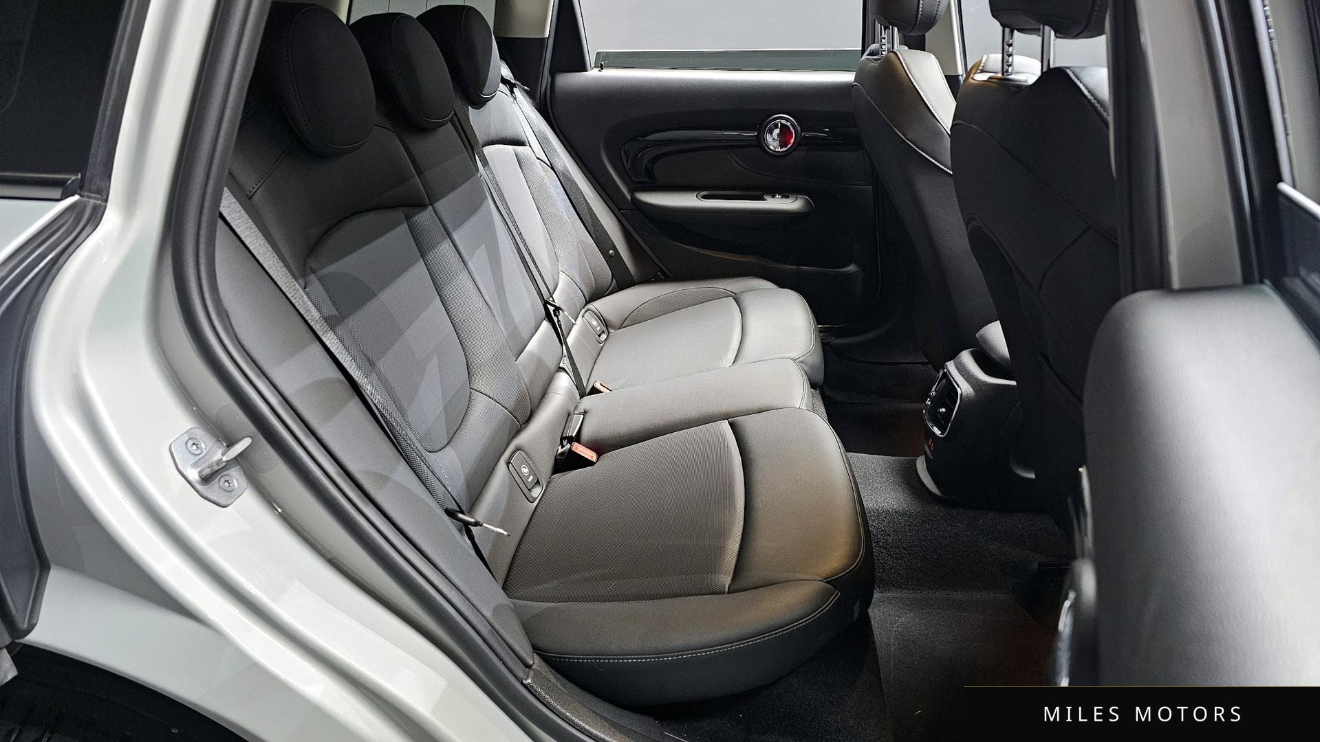 MINI Clubman 2020 — миниатюра 12
