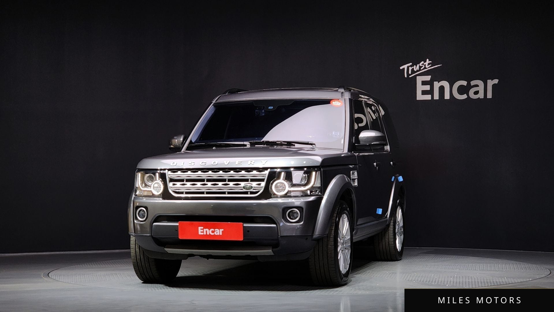Land Rover Discovery 2016 — миниатюра 3