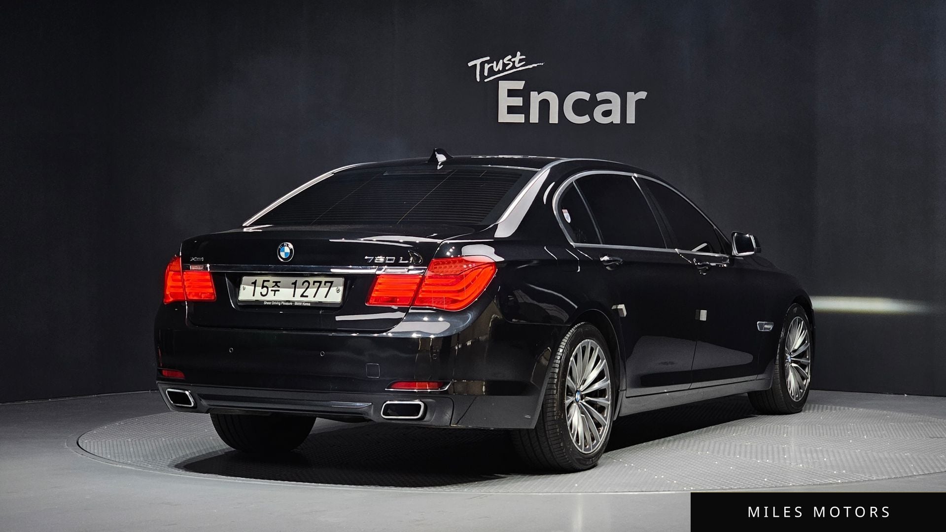 BMW 7시리즈 (F01) 2010 — миниатюра 2