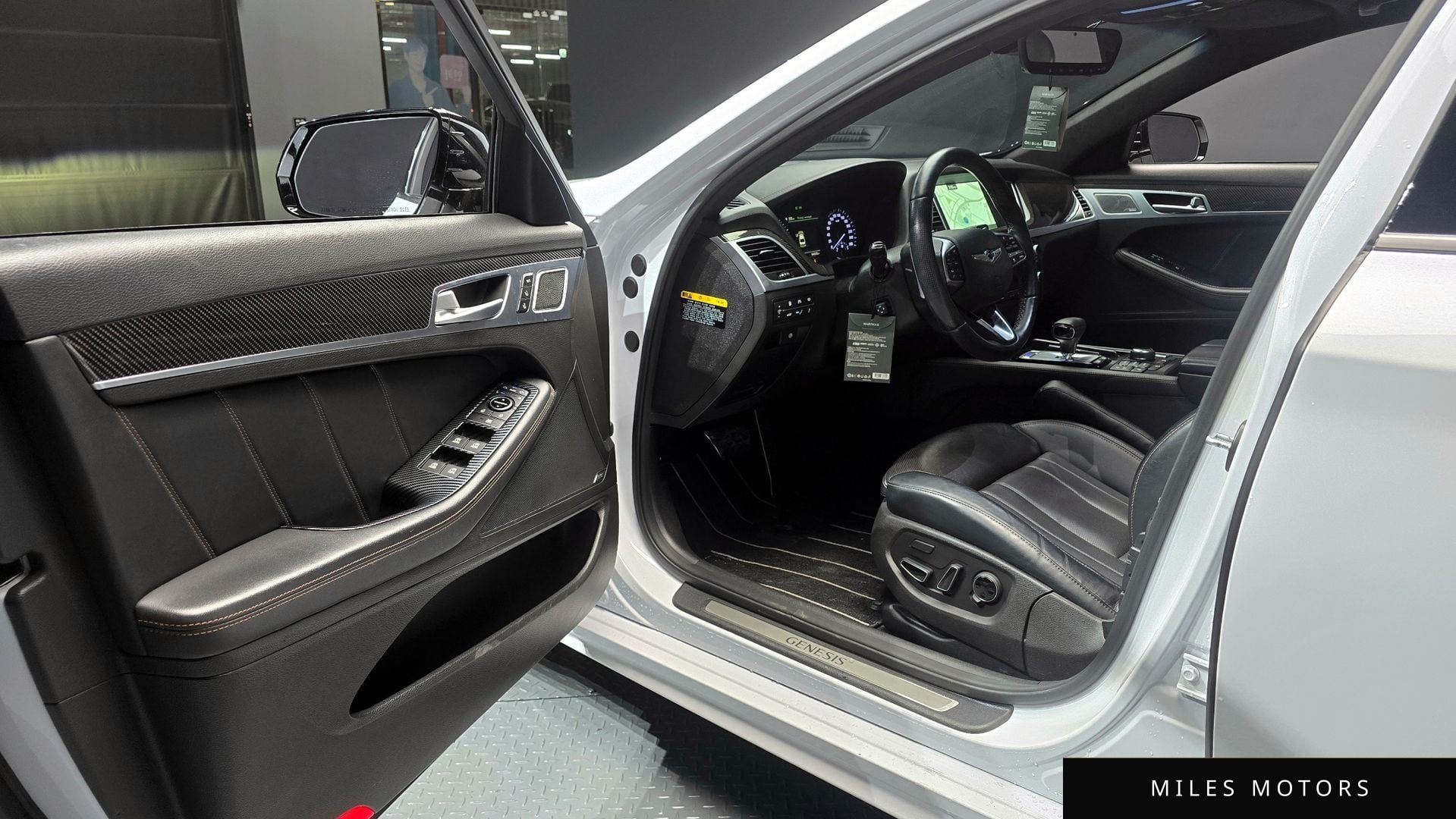 Genesis G80 2017 — миниатюра 11