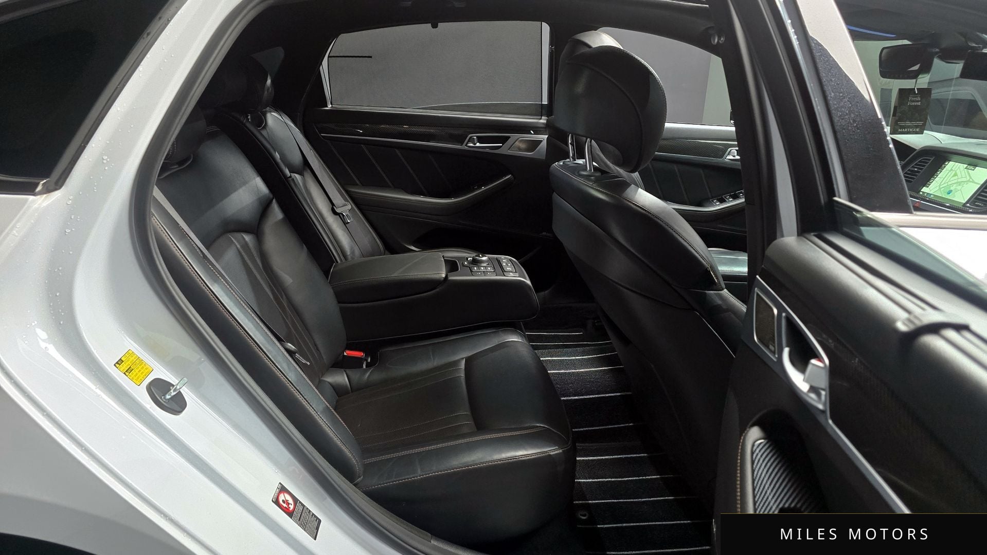 Genesis G80 2017 — миниатюра 12