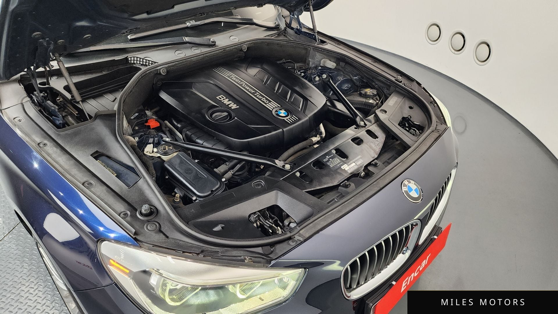 BMW 5 Series GT (F07) 2017 — миниатюра 6