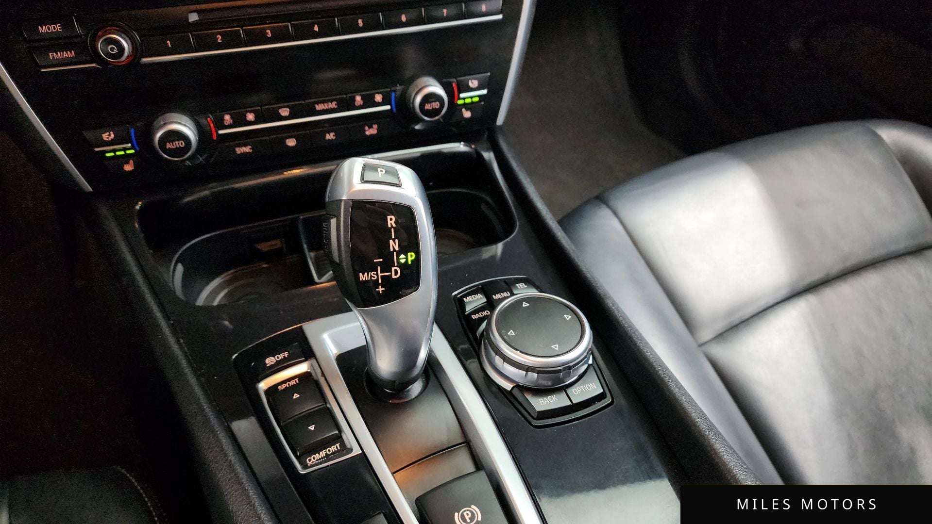 BMW 5 Series GT (F07) 2017 — миниатюра 9