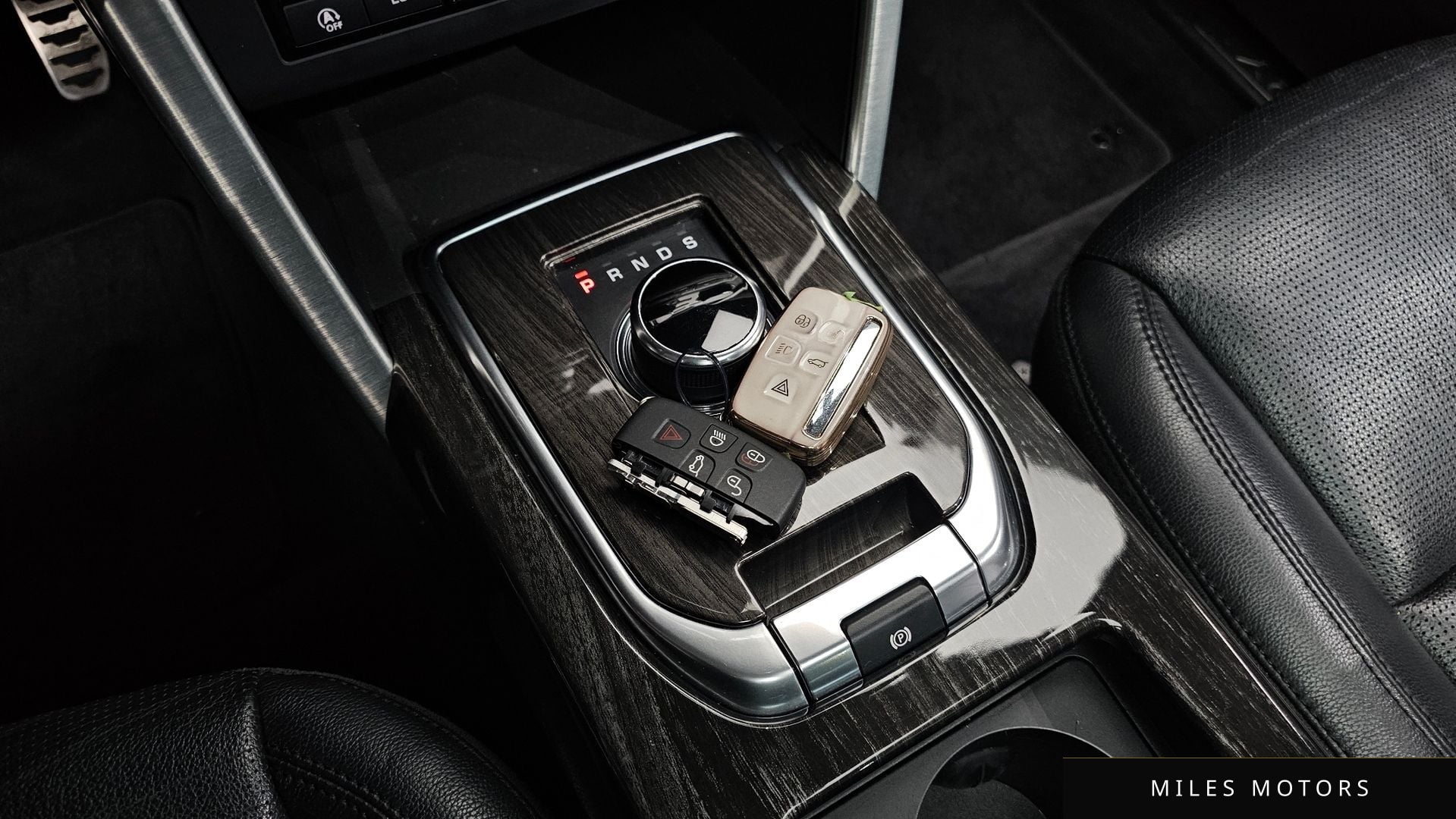 Land Rover Discovery Sport 2019 — миниатюра 9