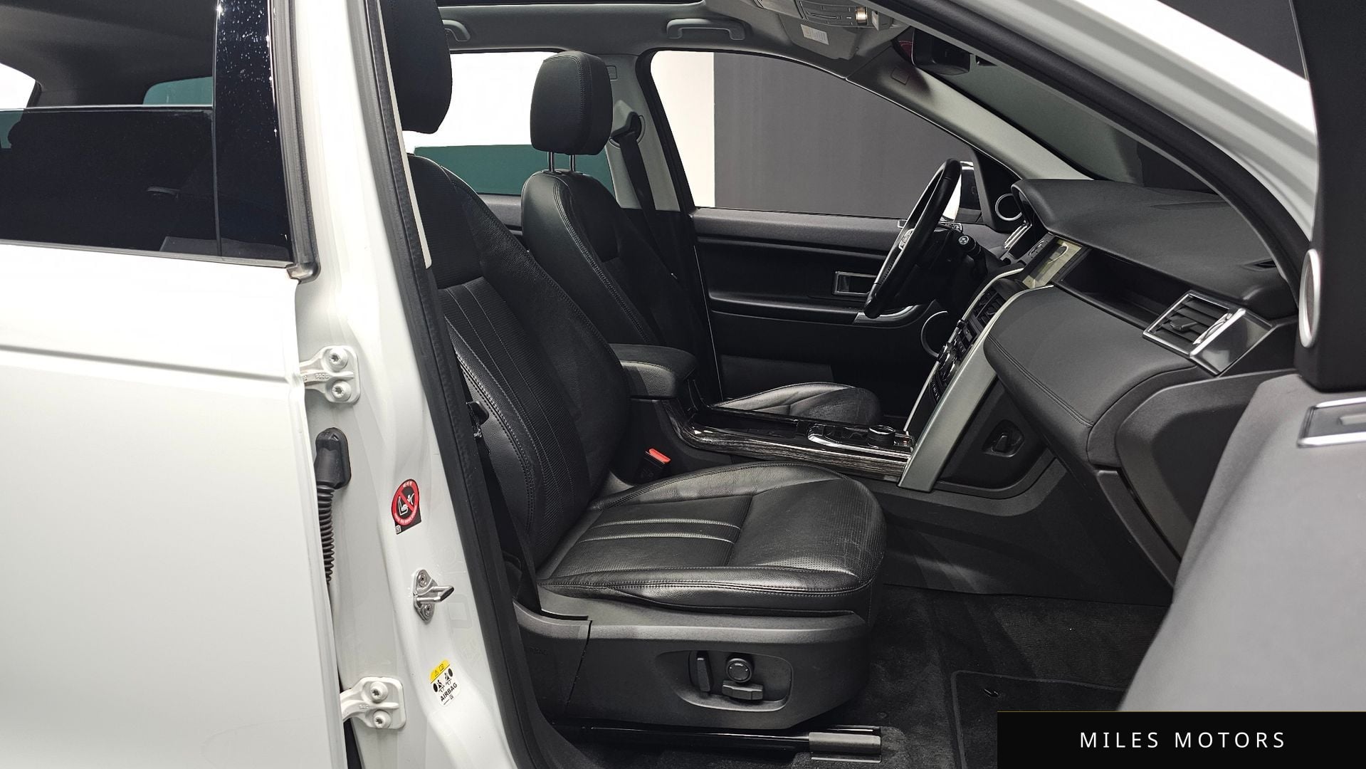 Land Rover Discovery Sport 2019 — миниатюра 10