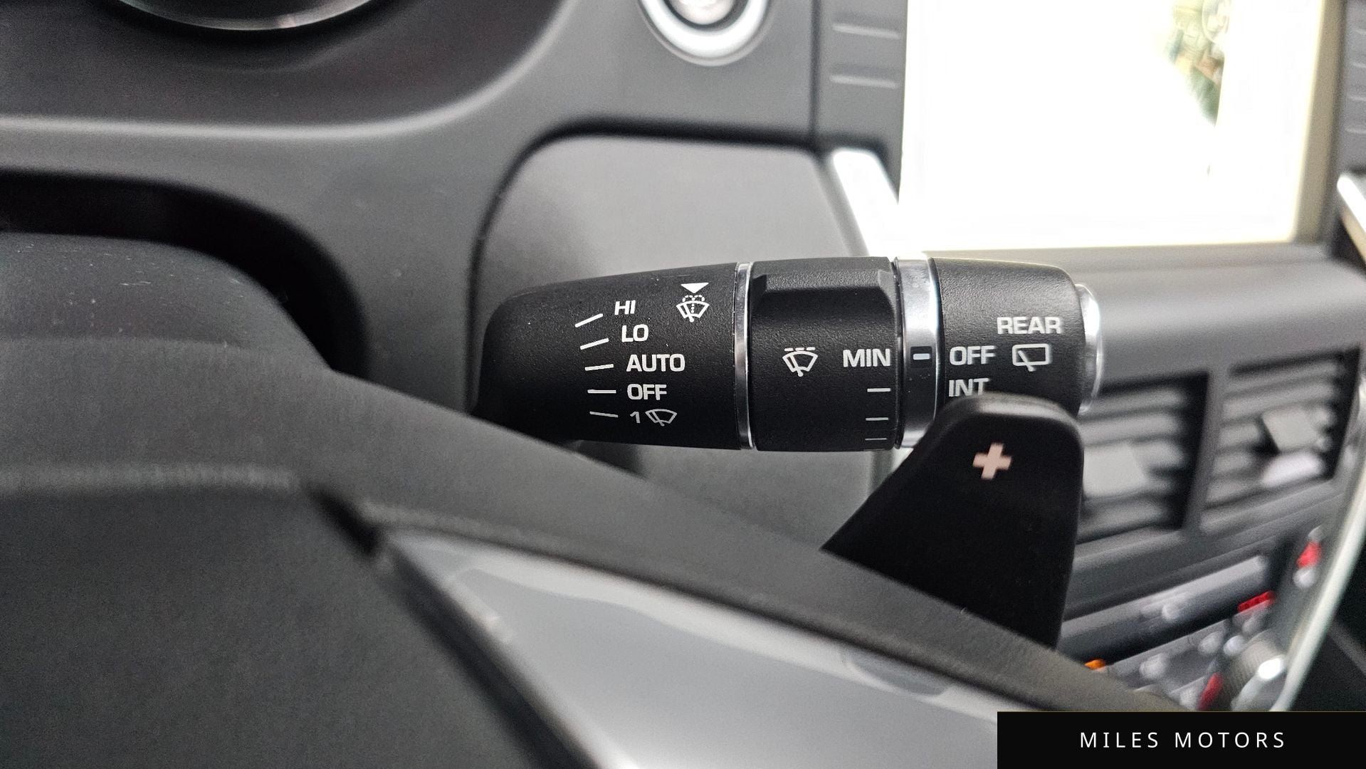 Land Rover Discovery Sport 2019 — миниатюра 19