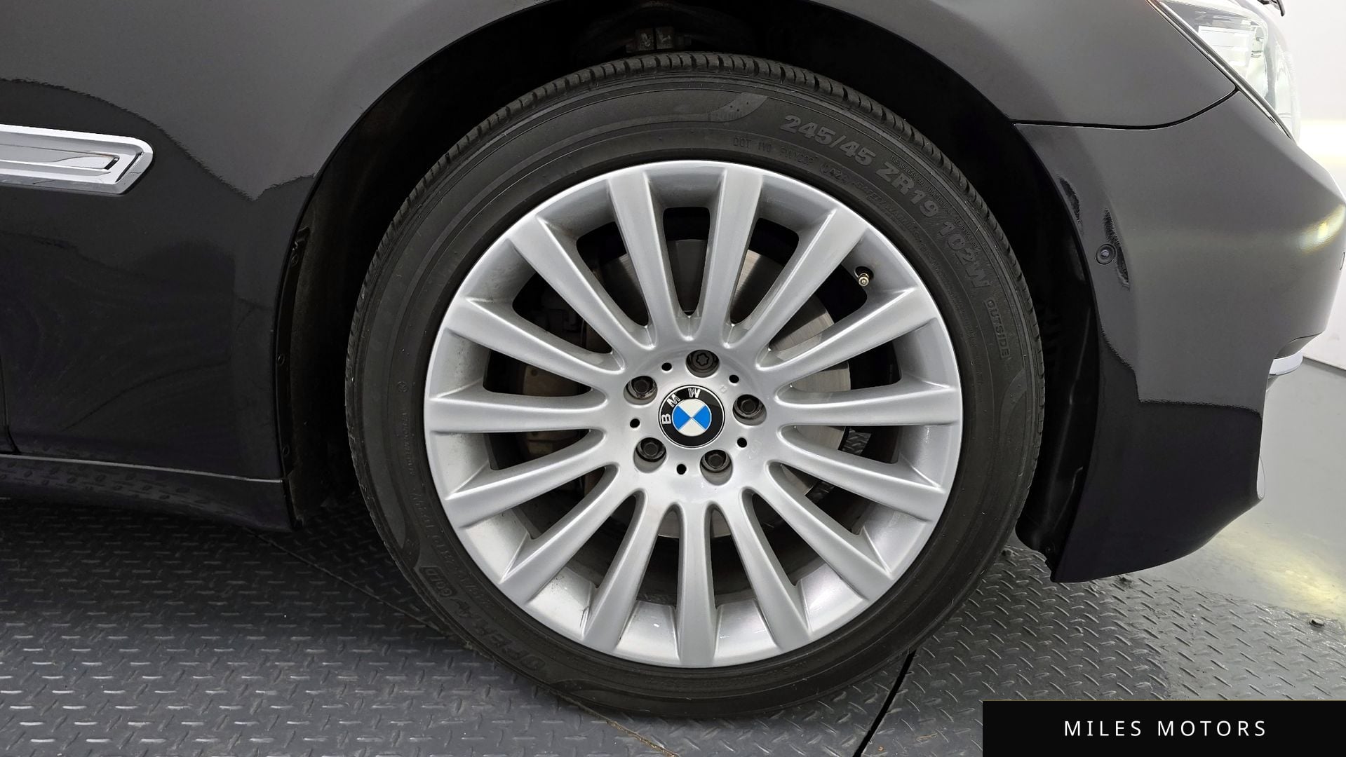 BMW 7 Series (F01) 2013 — миниатюра 5