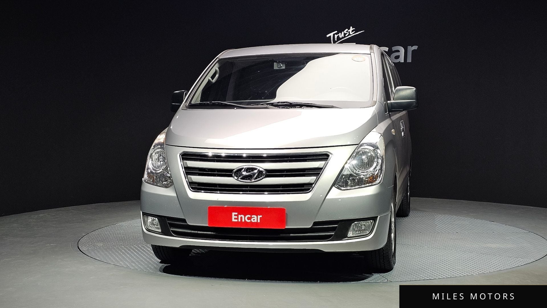 Hyundai Starex 2017 — миниатюра 3