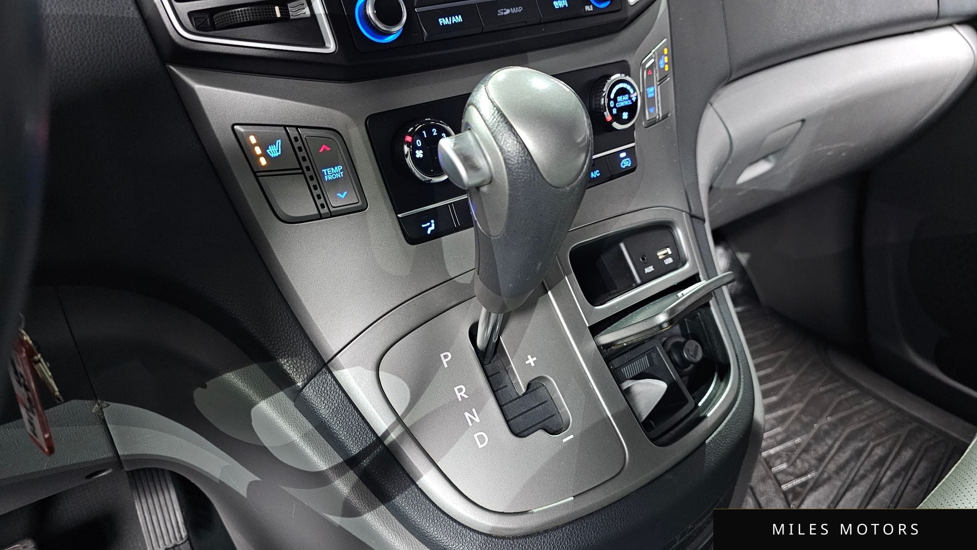 Hyundai Starex 2017 — миниатюра 9