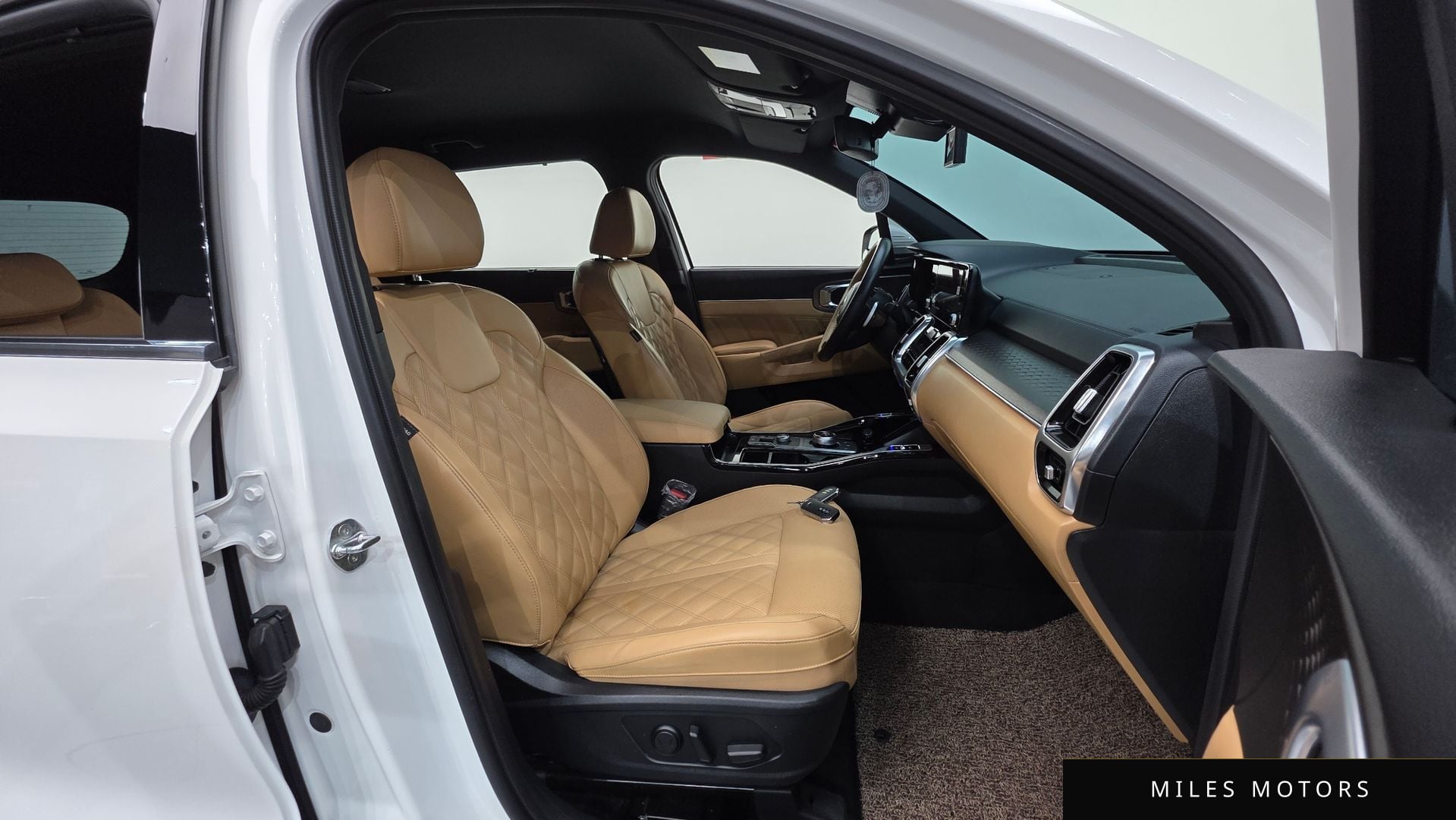 Kia Sorento 2021 — миниатюра 10