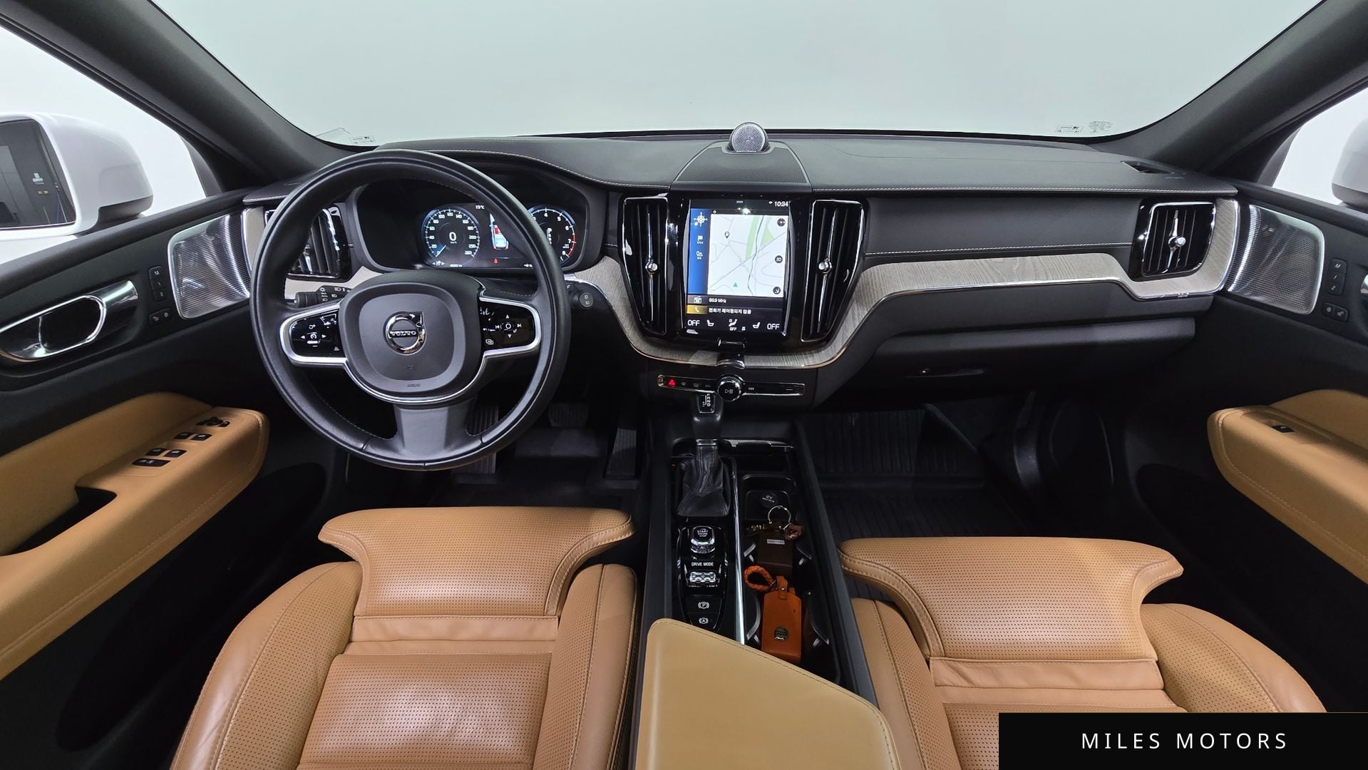 Volvo XC60 2019 — миниатюра 7
