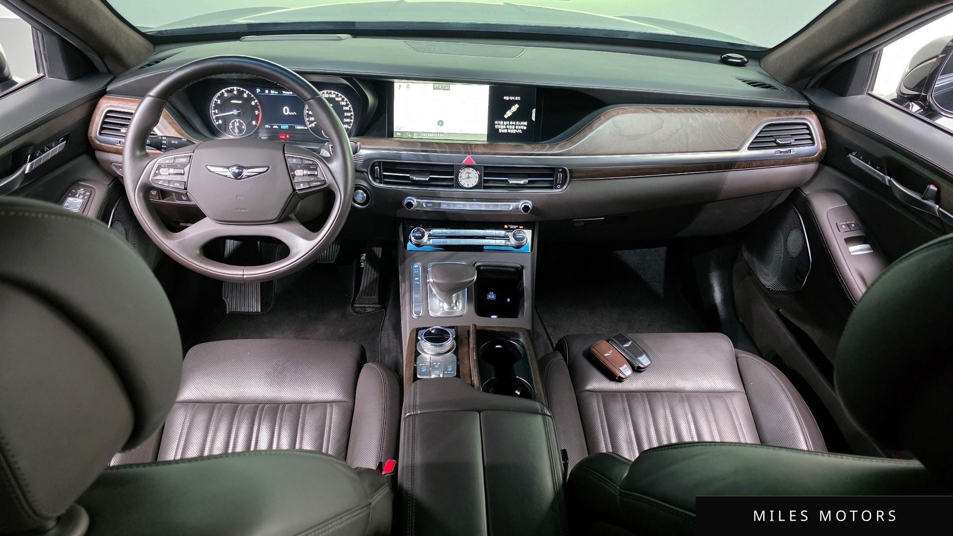 Genesis G90 2019 — миниатюра 7